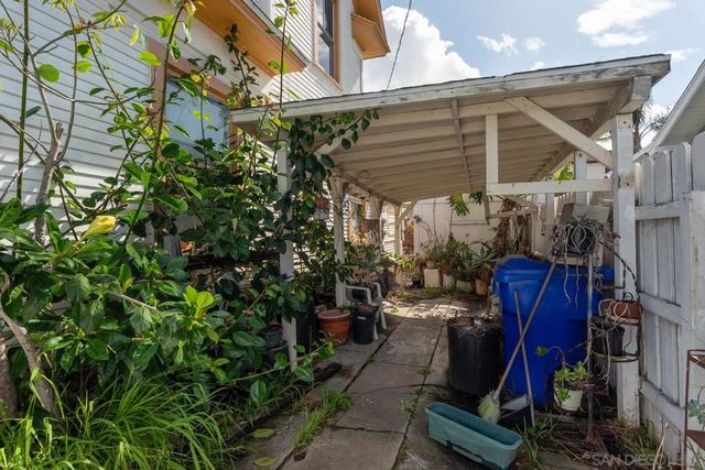 4496 Campus Ave, San Diego, CA 92116