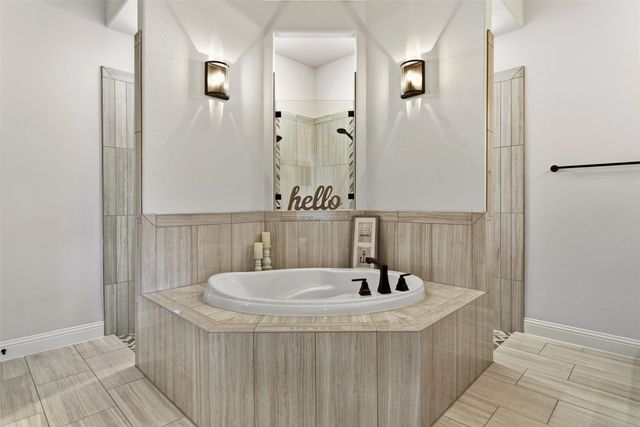 820 Cedar Elm Court, Weatherford, TX 76085