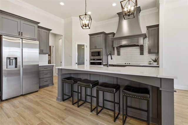 820 Cedar Elm Court, Weatherford, TX 76085