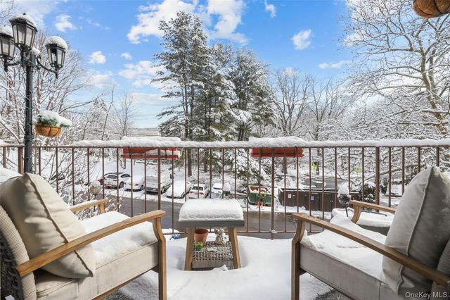 605 Kemeys Avenue 605, Briarcliff Manor, NY 10510