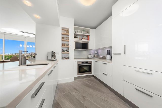2127 Brickell Ave 1006, Miami, FL 33129