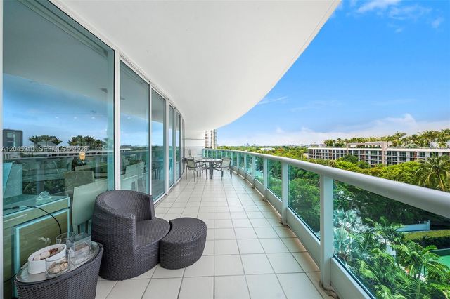 2127 Brickell Ave 1006, Miami, FL 33129