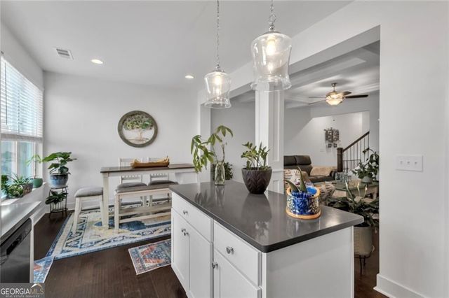 234 Auburn Valley Way, Auburn, GA 30011