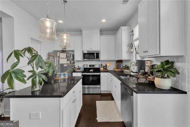 234 Auburn Valley Way, Auburn, GA 30011