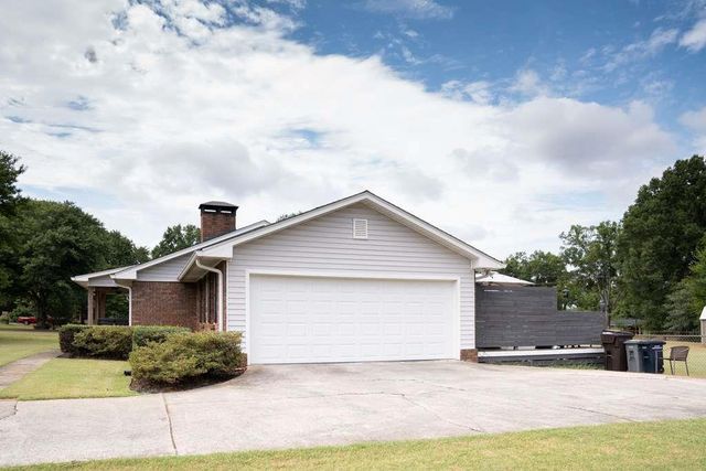 24 Skyview Circle, Cartersville, GA 30120