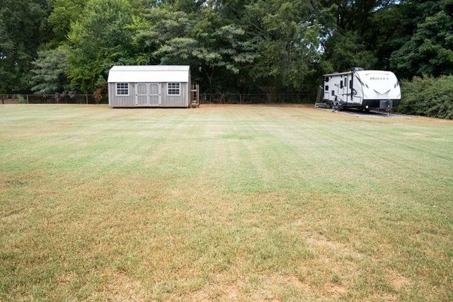 24 Skyview Circle, Cartersville, GA 30120