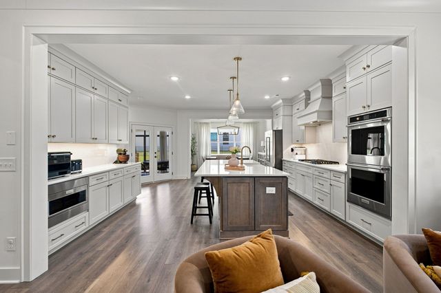 3487 Burgate Trl, Thompsons Station, TN 37179