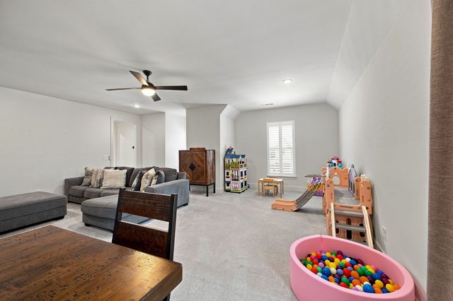 3487 Burgate Trl, Thompsons Station, TN 37179
