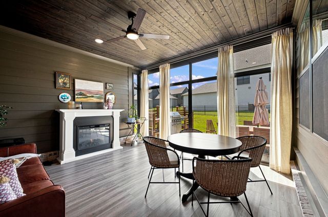 3487 Burgate Trl, Thompsons Station, TN 37179
