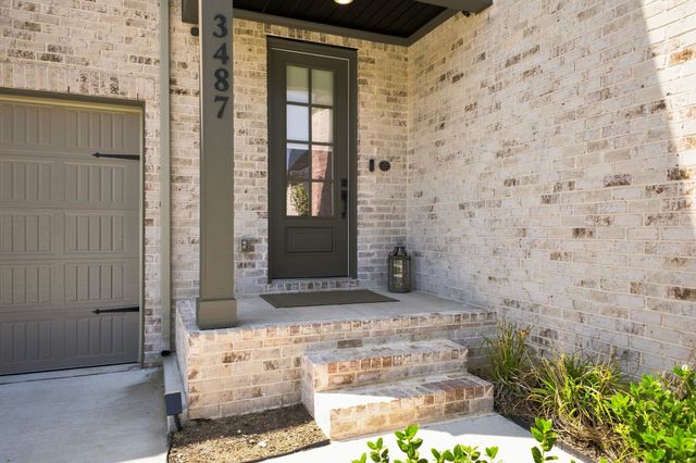 3487 Burgate Trl, Thompsons Station, TN 37179