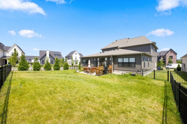 3487 Burgate Trl, Thompsons Station, TN 37179