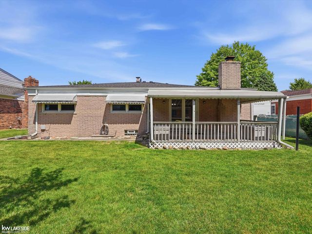 34265 Greentrees Road, Sterling Heights, MI 48312