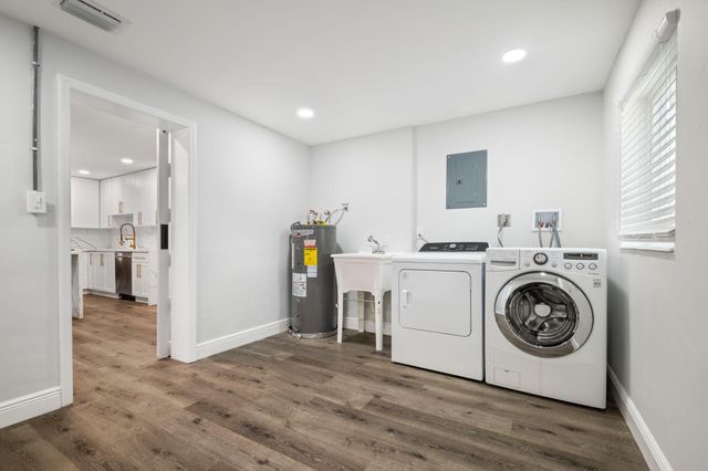 2298 NE 4th Avenue, Boca Raton, FL 33431