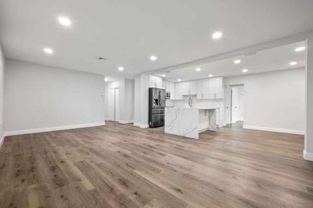 2298 NE 4th Avenue, Boca Raton, FL 33431