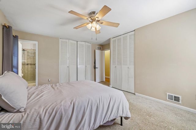 1398 RAINBOW DR, Pasadena, MD 21122