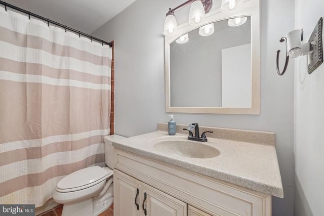 1398 RAINBOW DR, Pasadena, MD 21122