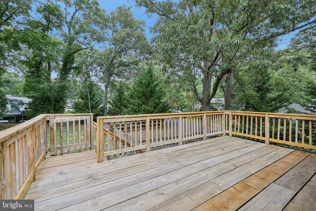 1398 RAINBOW DR, Pasadena, MD 21122