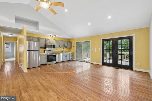 1398 RAINBOW DR, Pasadena, MD 21122