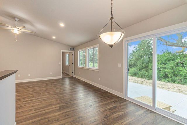 945 Ridgetop Circle, Oshtemo Twp, MI 49009