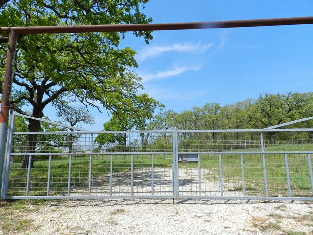 2420 Wilshire Boulevard, Burleson, TX 76028