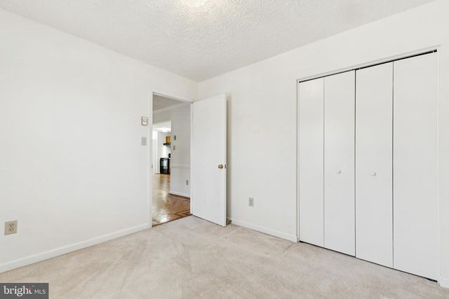 7830 LAKE DR, Manassas, VA 20111