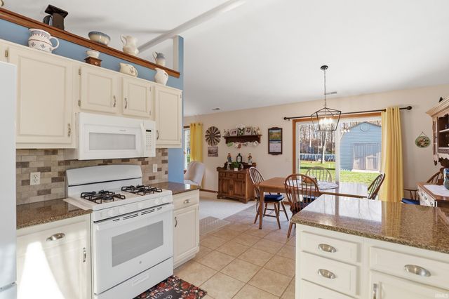 1314 Timber Trace, Auburn, IN 46706