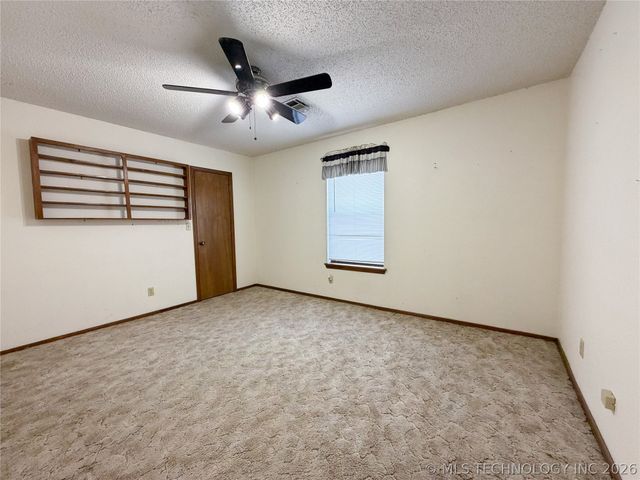 3402 Dakota Avenue, Muskogee, OK 74403