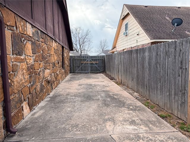 3402 Dakota Avenue, Muskogee, OK 74403