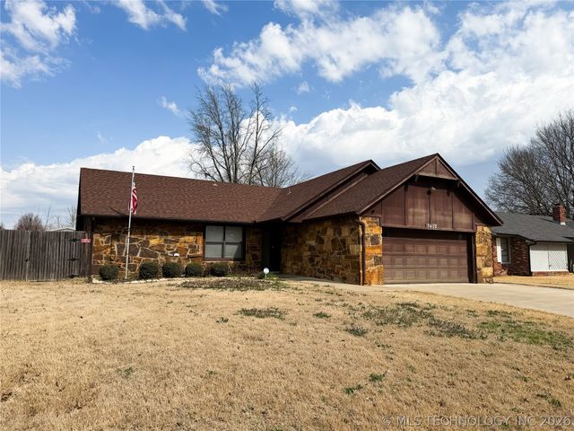 3402 Dakota Avenue, Muskogee, OK 74403