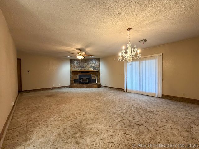 3402 Dakota Avenue, Muskogee, OK 74403