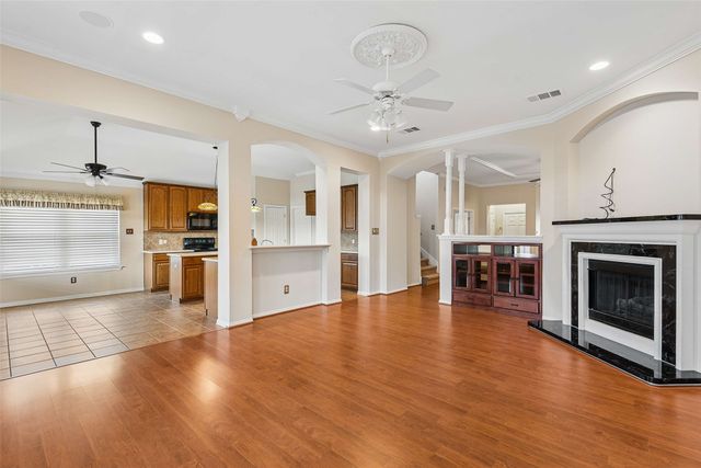 4409 Mallow Oak Drive, Fort Worth, TX 76123