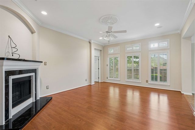 4409 Mallow Oak Drive, Fort Worth, TX 76123