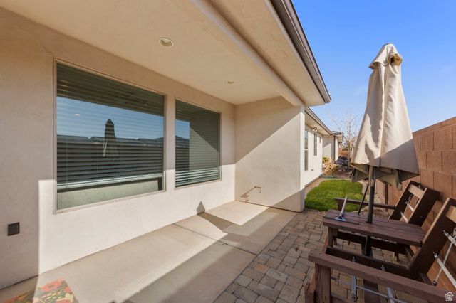 3084 E FUCHSIA DR, St. George, UT 84790