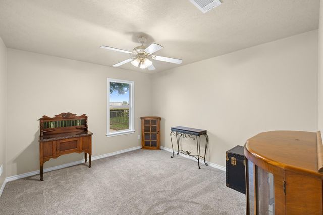 2287 N Earl Rudder Freeway, Bryan, TX 77803