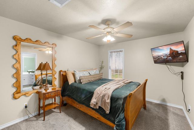 2287 N Earl Rudder Freeway, Bryan, TX 77803