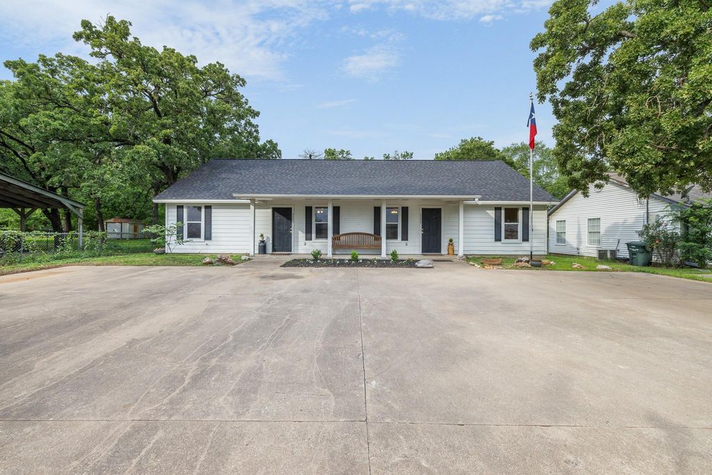 2287 N Earl Rudder Freeway, Bryan, TX 77803