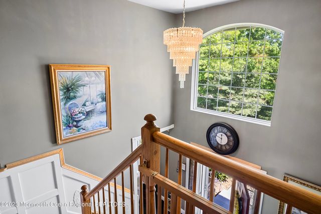 2 Twin Oaks Court, Jackson, NJ 08527