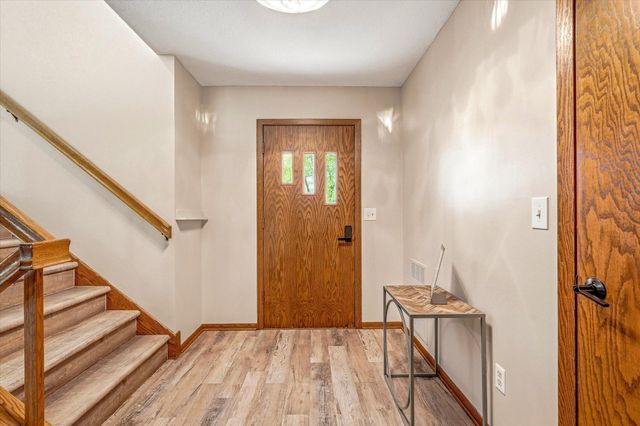 3380 Dunlap Street N, Arden Hills, MN 55112