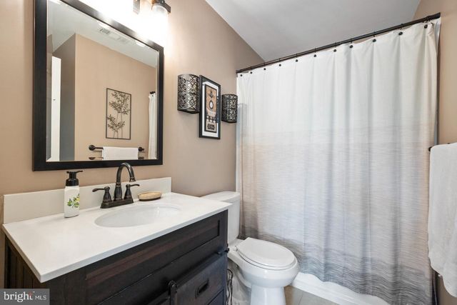 70 FOREST CT, Mantua, NJ 08051