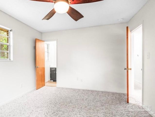 4111 Capri Dr, Pensacola, FL 32504