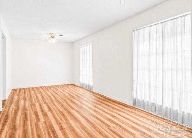 4111 Capri Dr, Pensacola, FL 32504