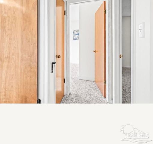 4111 Capri Dr, Pensacola, FL 32504