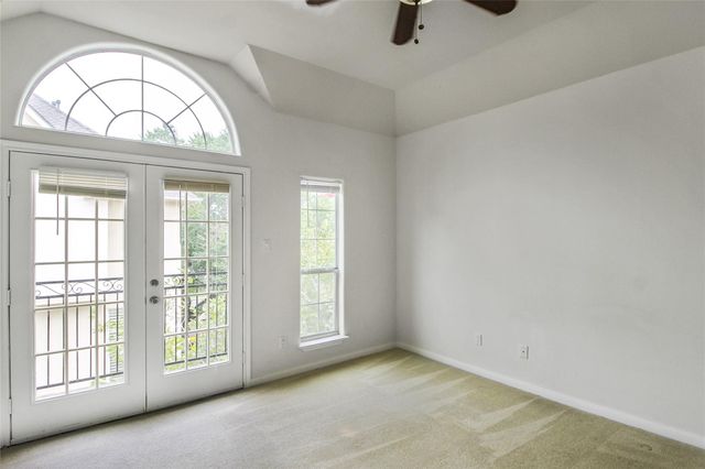 5811 Washington Avenue A, Houston, TX 77007