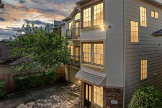 5811 Washington Avenue A, Houston, TX 77007