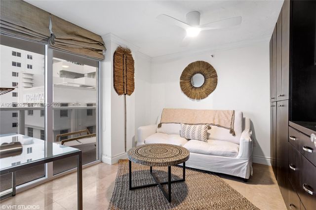 2401 Collins Ave 909, Miami Beach, FL 33140