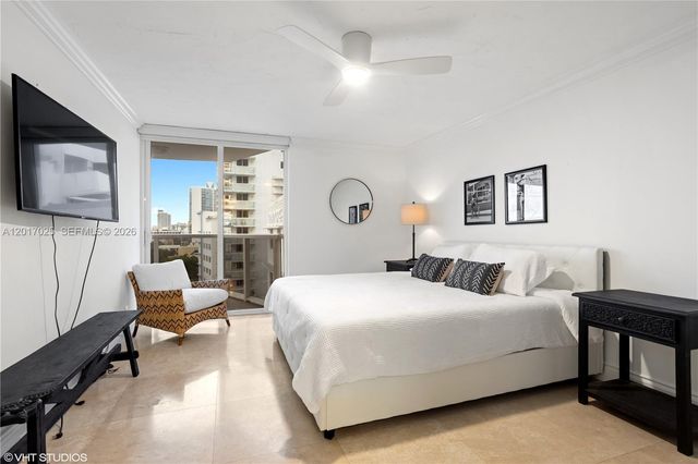 2401 Collins Ave 909, Miami Beach, FL 33140