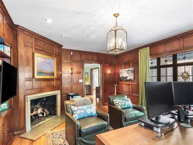 1220 W 64th Street, Kansas City, MO 64113