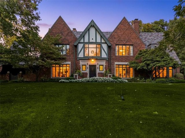 1220 W 64th Street, Kansas City, MO 64113