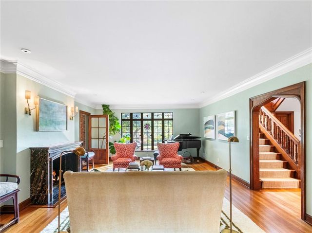 1220 W 64th Street, Kansas City, MO 64113