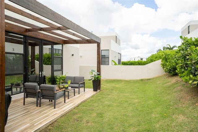 171 RIVER TERRACE CIUDAD JARDIN, Gurabo, PR 00778